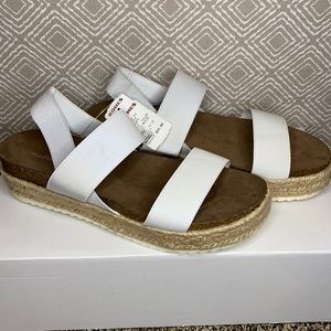 Women’s White Sandals